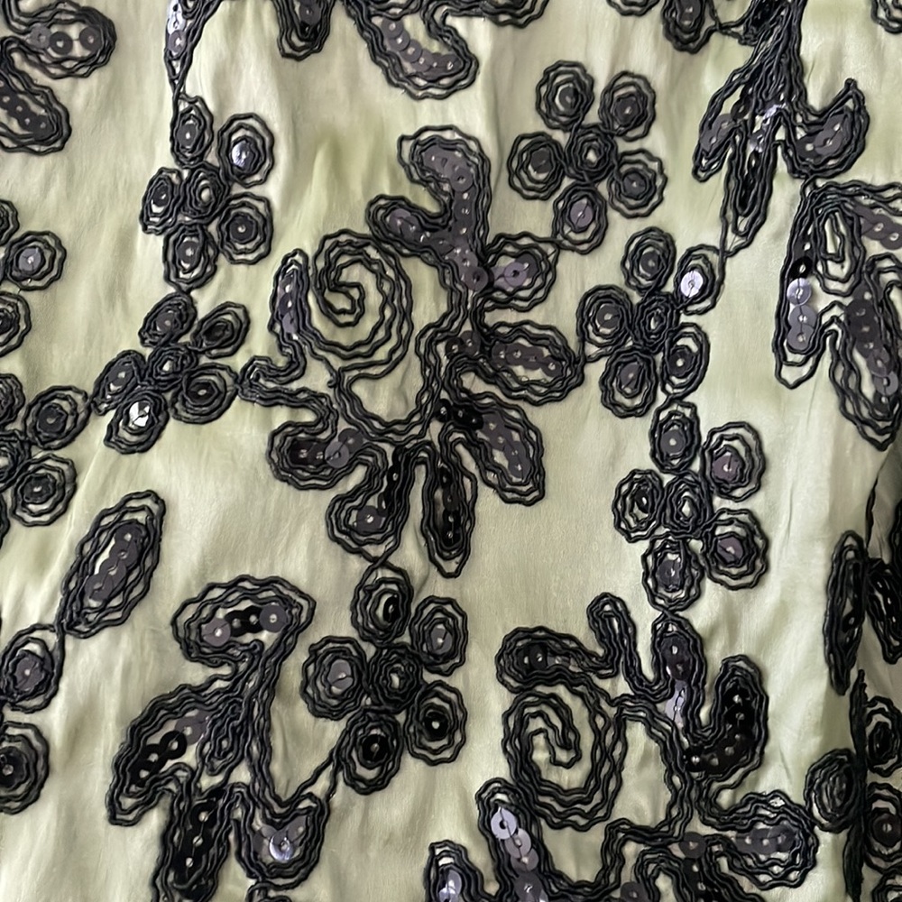 Bedazzled party dress - Picture 7 of 7